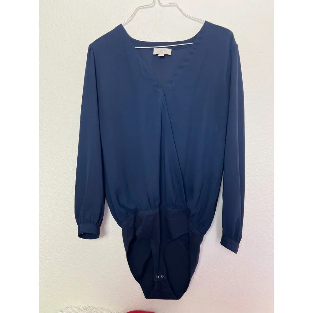 LOFT Navy and Red V-Neck Long Sleeve Blouse Set - Picture 6 of 6